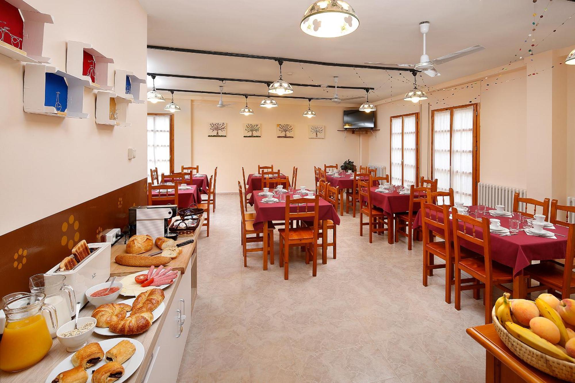 Albergue Sierra De Arbe Naval المظهر الخارجي الصورة